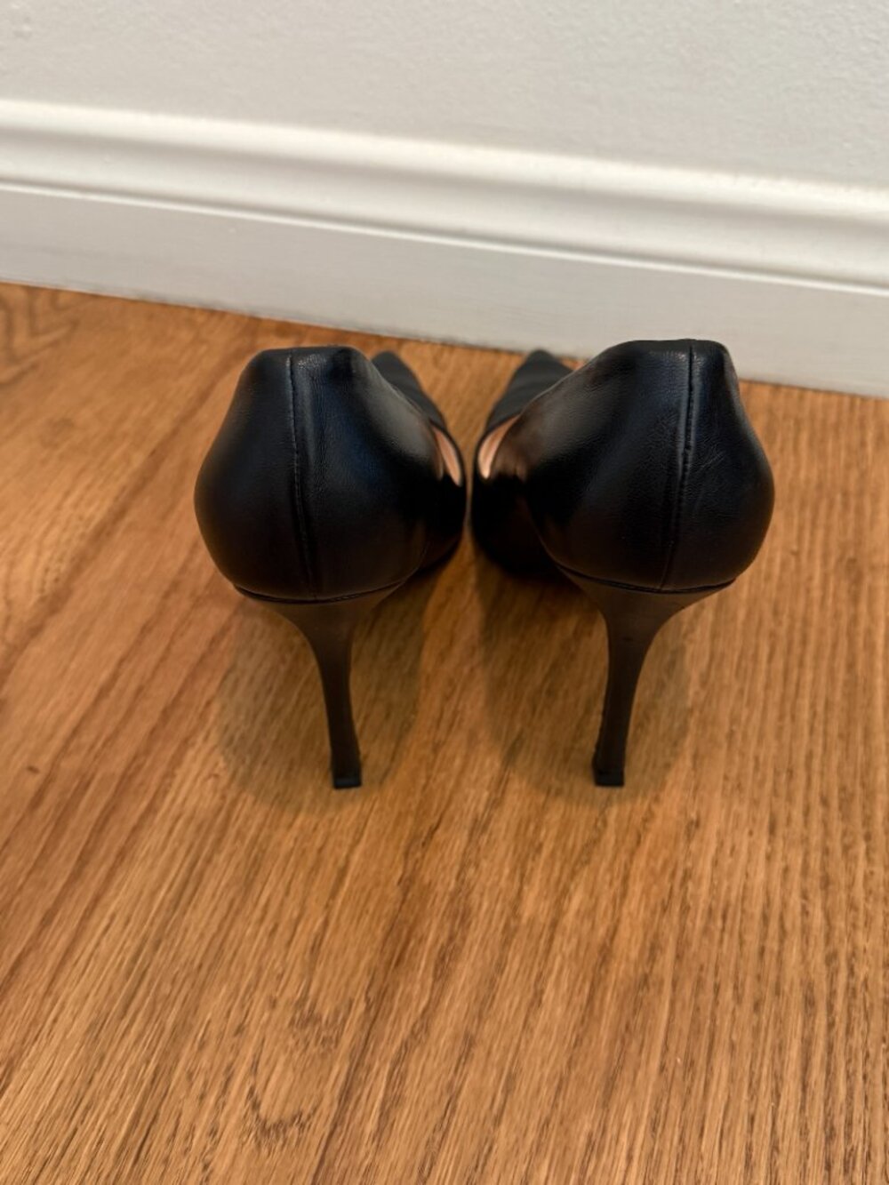 Barneys New "Hoya" Black leather pump, size 39 - Picture 2 of 5